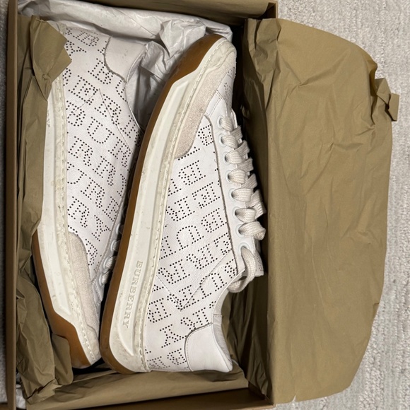 Burberry Women's Timsbury Perforated Leather Sneakers, White, Size 36.5 - Picture 6 of 9